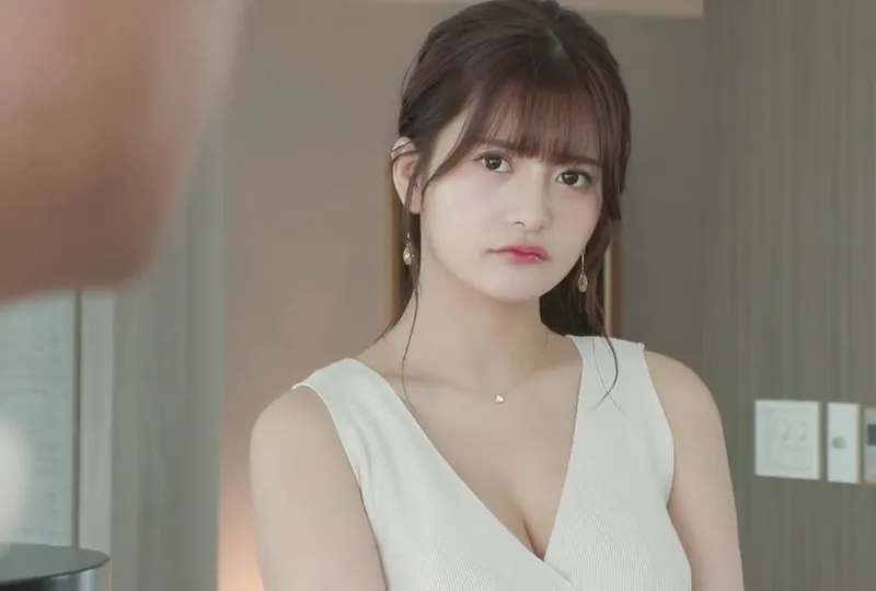 Vợ bỏ nhà đi khi cả hai cãi nhau… thì em người vợ bất ngờ đến an ủi anh rể