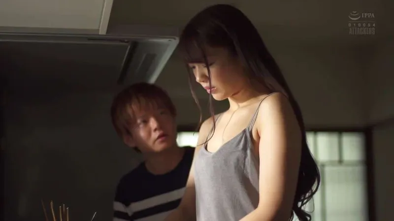 Chồng mới cưới của chị gái xxx cô em người vợ đang trắc trở vì thất tình